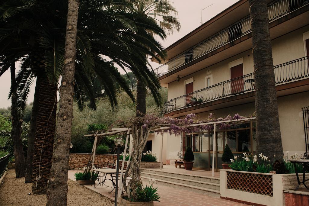 Agritrinacria Farm stay *